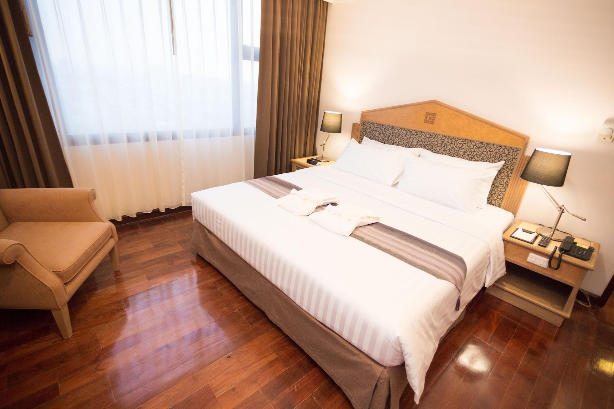 Grand Tower Inn Rama 6 Bangkok Eksteriør bilde