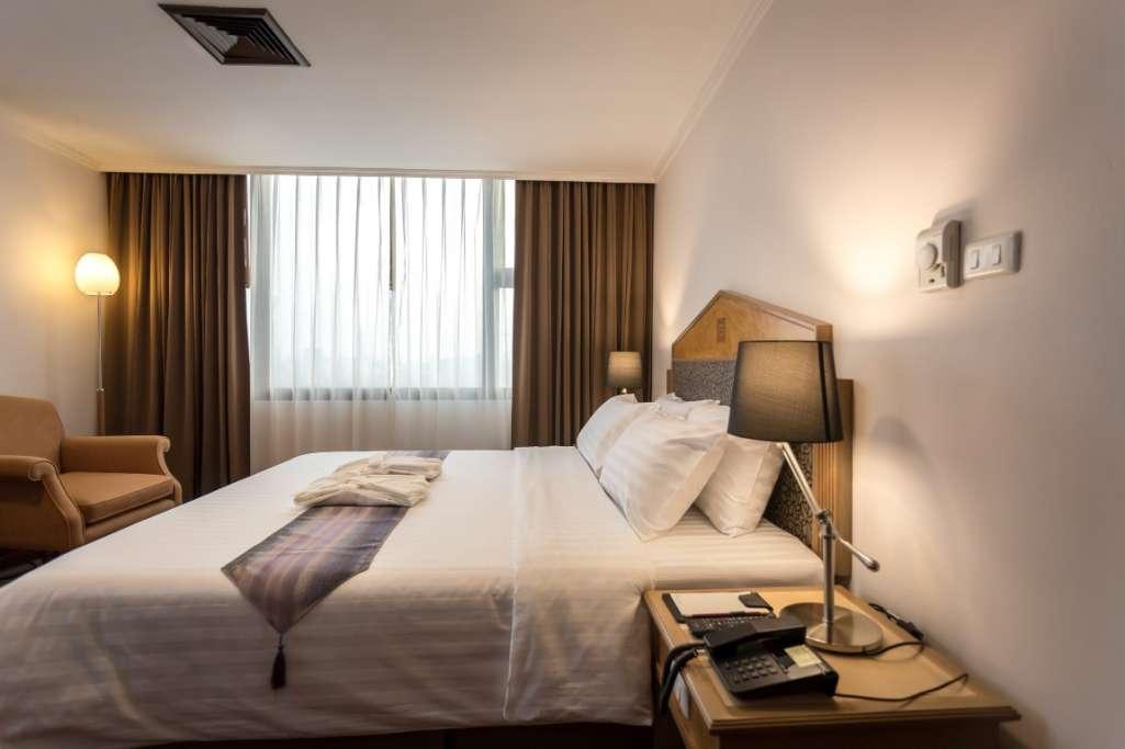 Grand Tower Inn Rama 6 Bangkok Eksteriør bilde