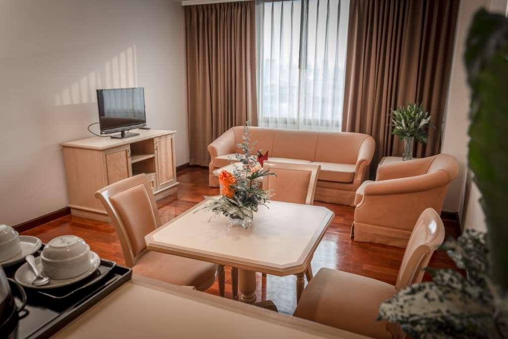 Grand Tower Inn Rama 6 Bangkok Eksteriør bilde