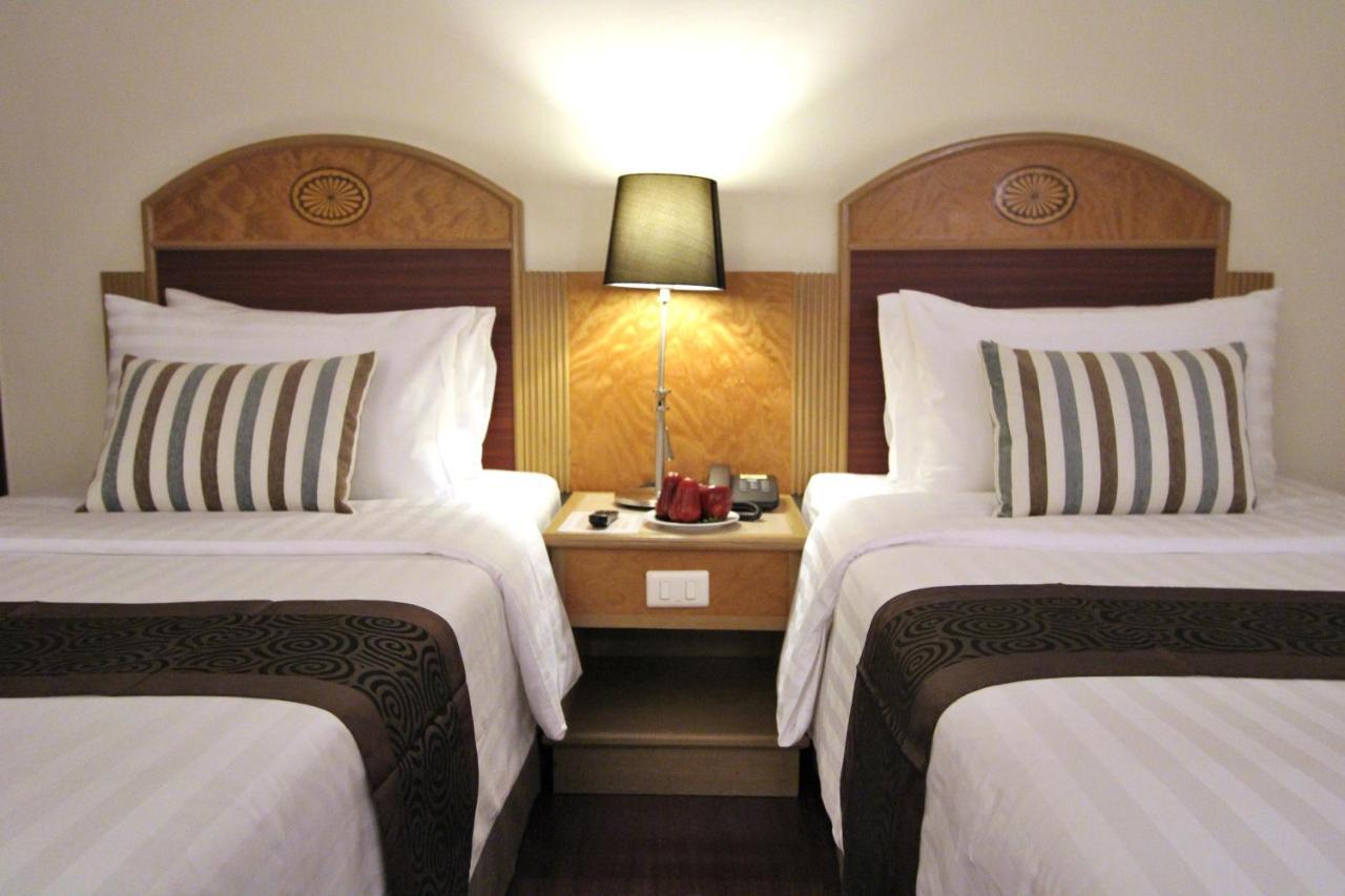 Grand Tower Inn Rama 6 Bangkok Eksteriør bilde
