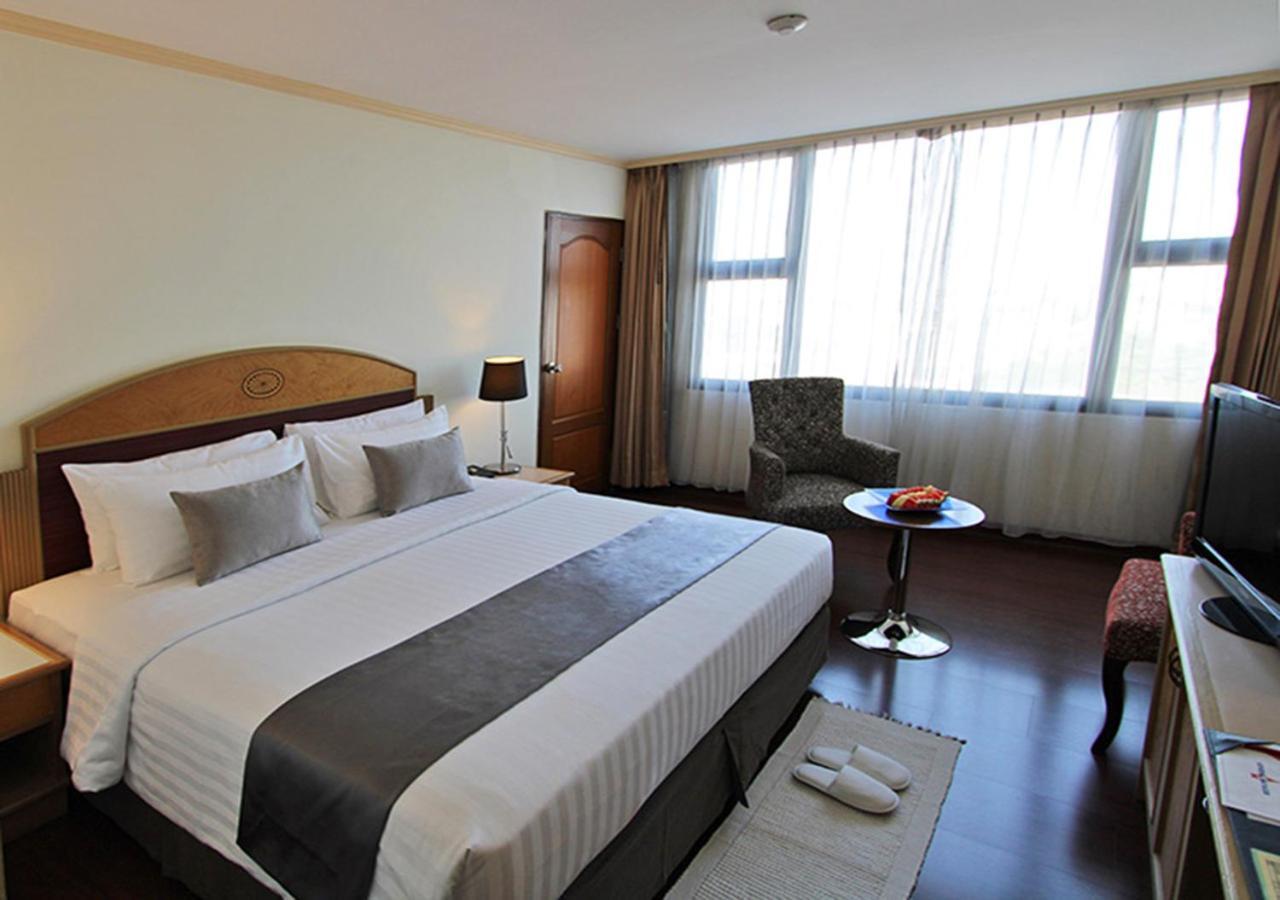 Grand Tower Inn Rama 6 Bangkok Eksteriør bilde