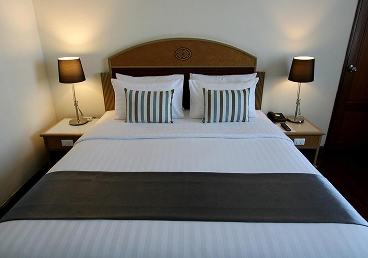 Grand Tower Inn Rama 6 Bangkok Eksteriør bilde